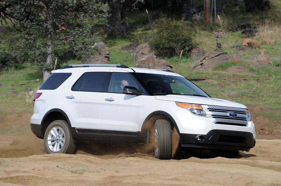  Ford Explorer 2011 года  (фото 51 из 174)